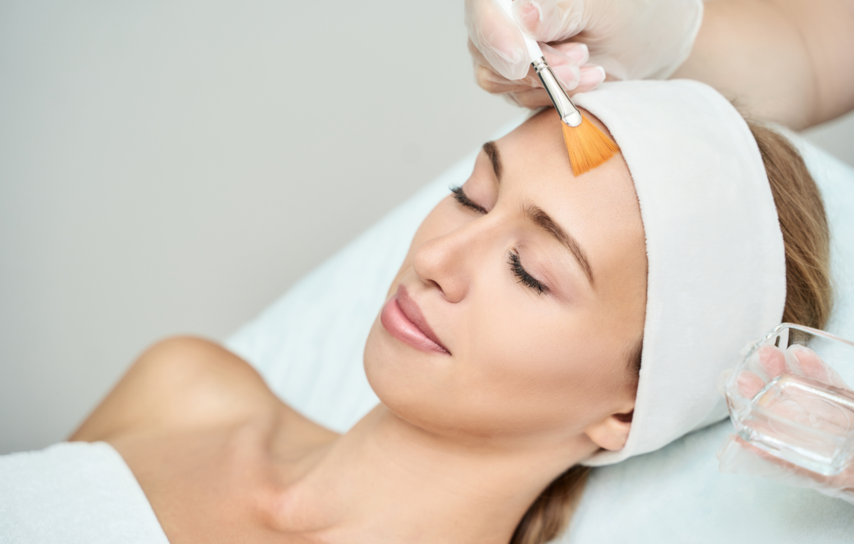 Chemical Peels vs. Facials